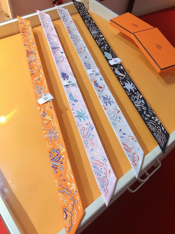Hermes silk ribbon 5X86cm E011035